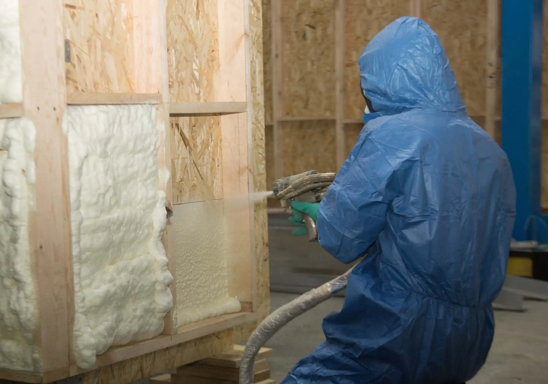 Open or Closed-Cell? Choosing the Right Foam for Texas Homes Open or Closed-Cell? Choosing the Right Foam for Texas Homes