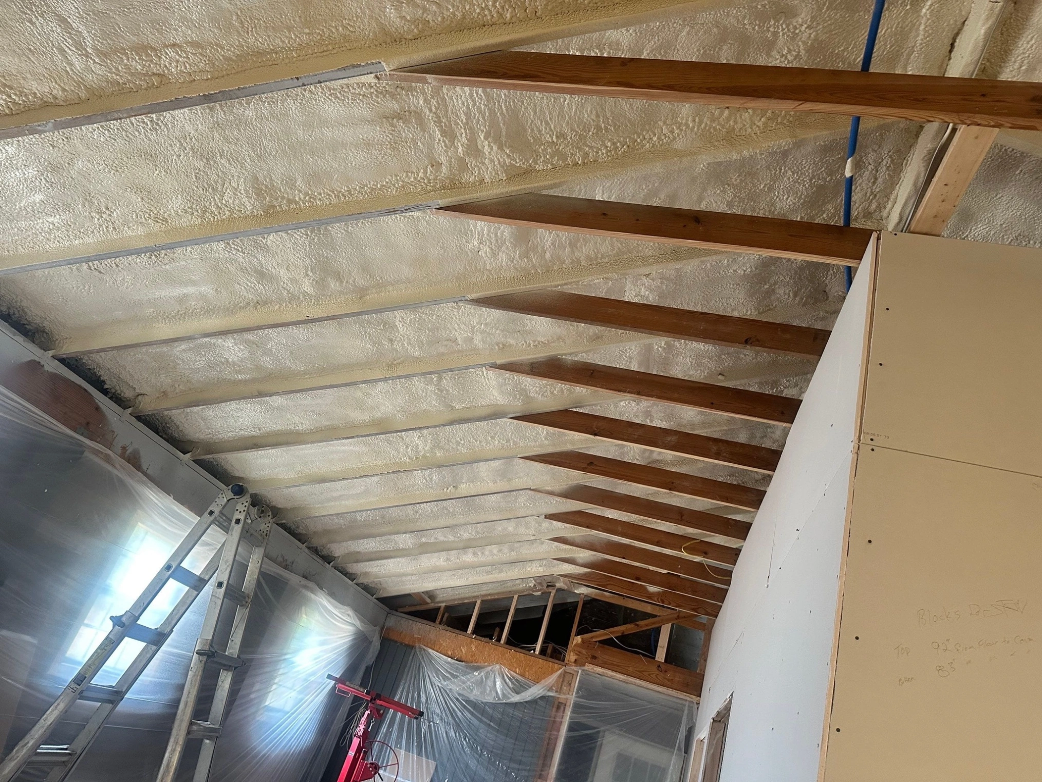 How Spray Foam Insulation Can Soundproof Your Luling TX Property 2 how spray foam insulation can soundproof your luling, tx property (2)