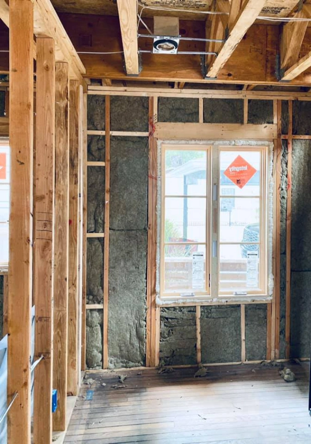 How Insulation Stops Drafts in Large Commercial Buildings How Insulation Stops Drafts in Large Commercial Buildings