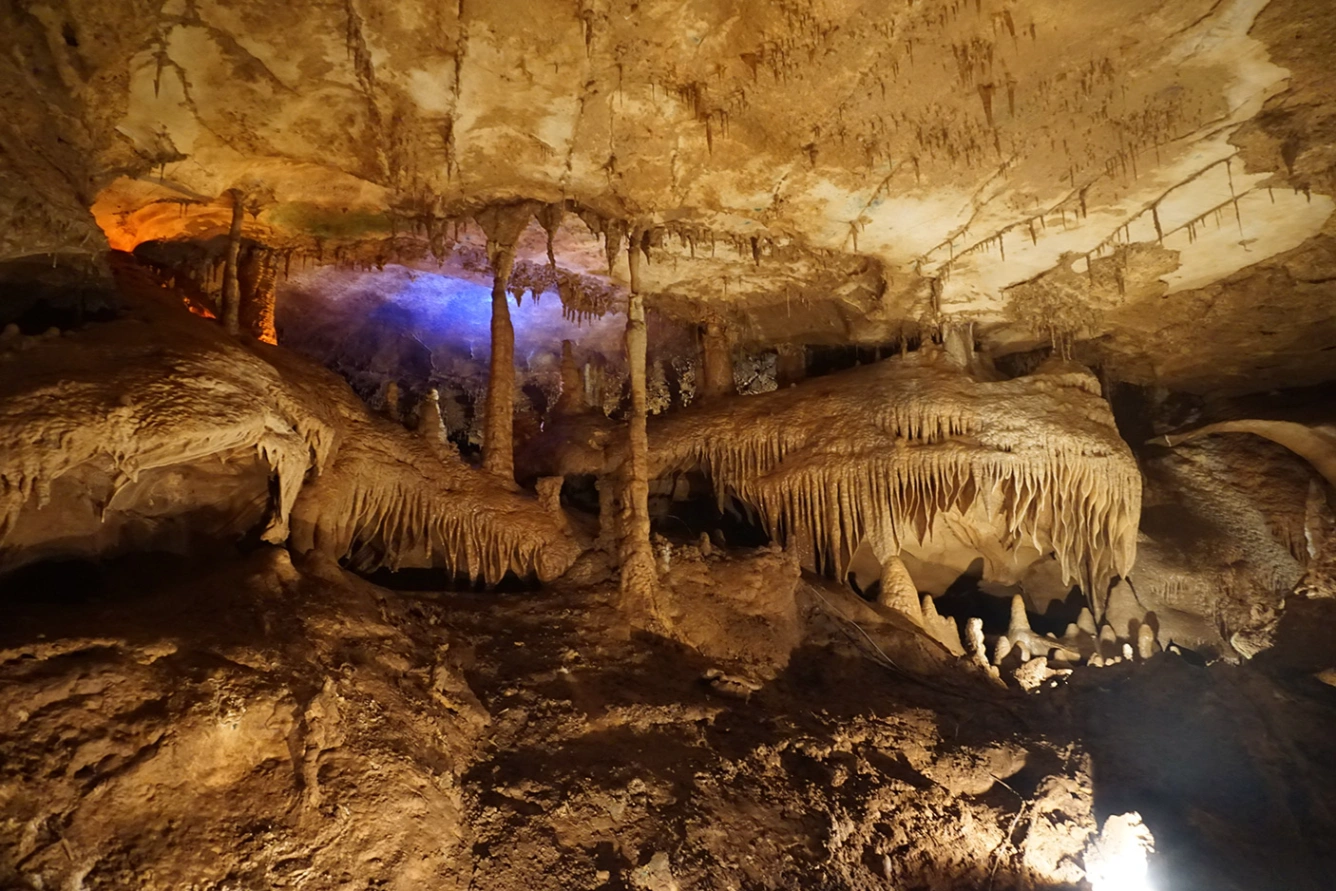 inner space cavern